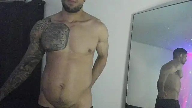 ThiagoLugo's Live XXX Chat