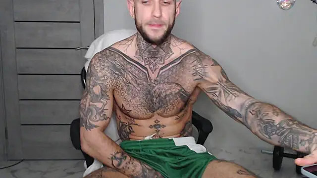 Webkamerová show maxi_foxxx