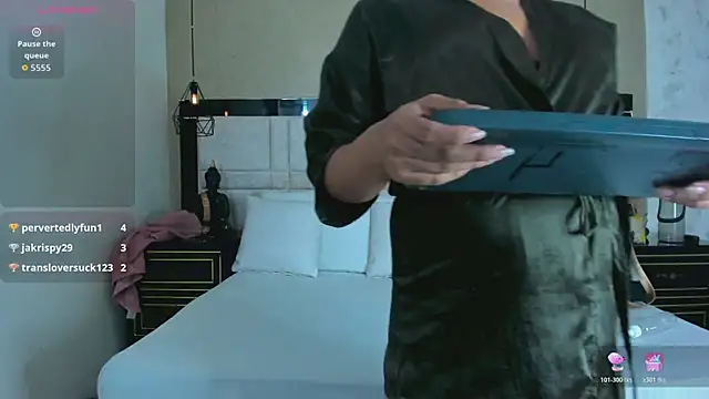 Czat XXX na żywo – kimCosseyy