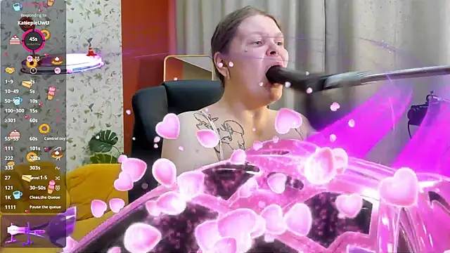 AuroraDemoni webkamerás műsora