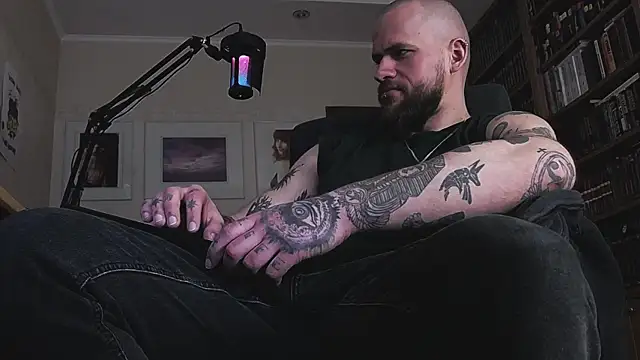 FindomJason's Live XXX Chat