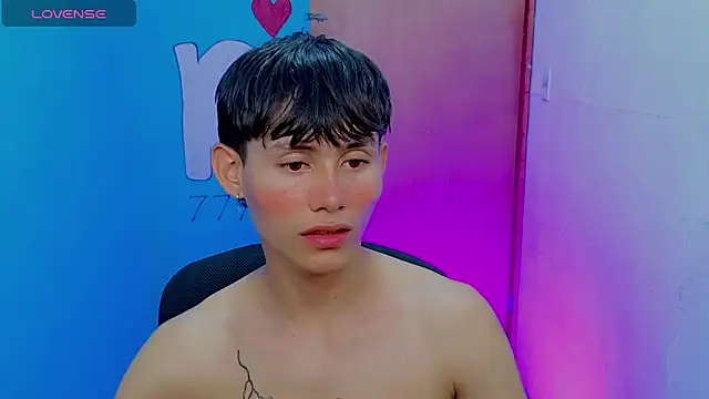 tanjiro_cute Pertunjukan Webcam