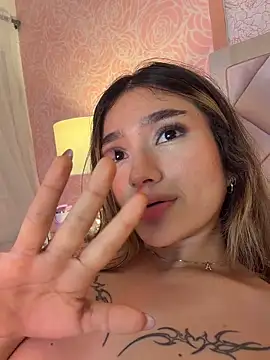 Arianavillada: вебкам-шоу