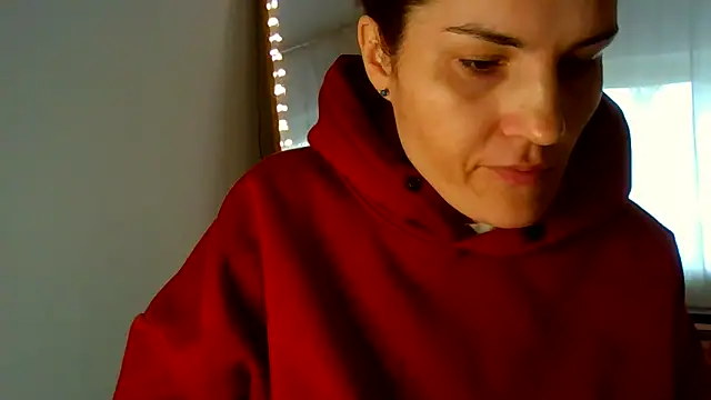 Ms-Lust1- – Live XXX-chat