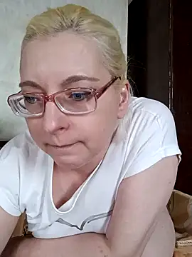 VikaKing's Live XXX Chat