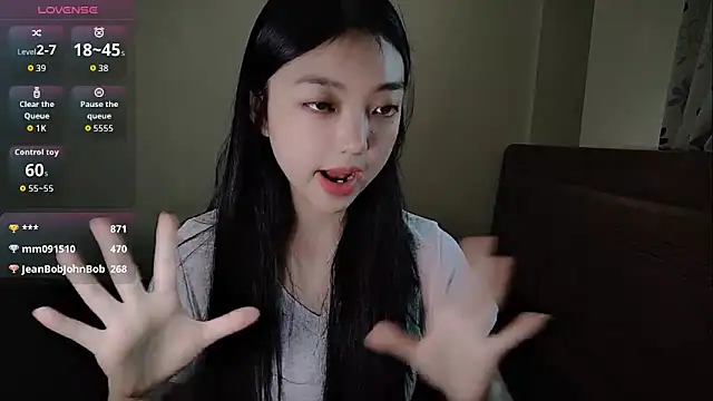 oblakitty_'s Live XXX Chat