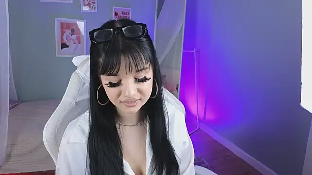 Chris_Rose_ Live XXX-Chat