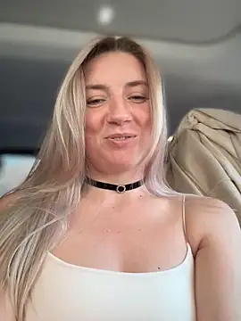 Chat +18 de Crazy-Rosa ao vivo