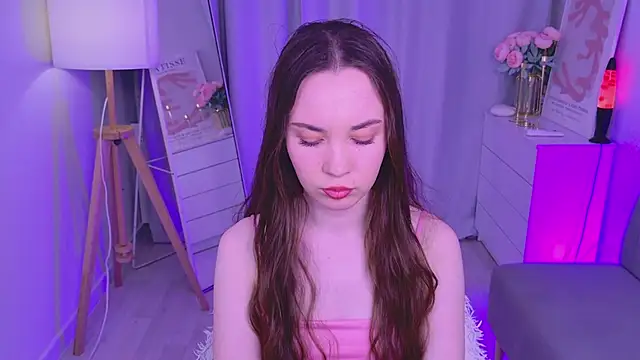 SilentLilyn Live XXX chat