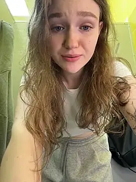 RussianWoman Chat XXX live