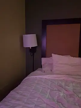 CheriOnTop Show Webcam