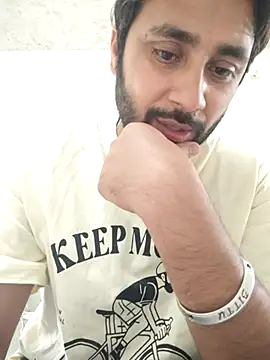 Cute_Lucky Chat XXX in diretta