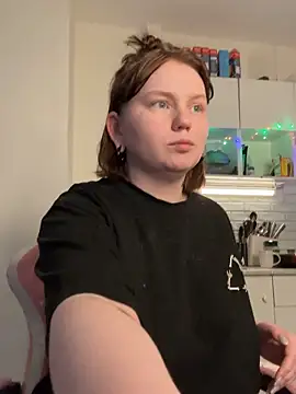 soft_focus élő XXX-chatje