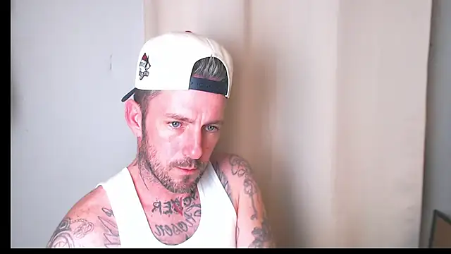 SkylarrGrey's Webcam Show