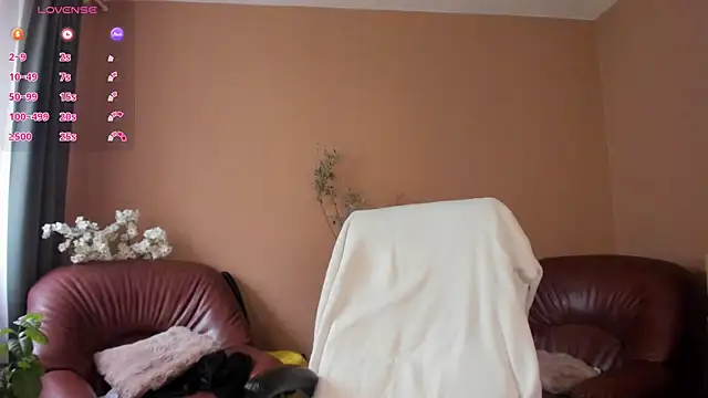 XXX chat uživo modela KaylaLaine