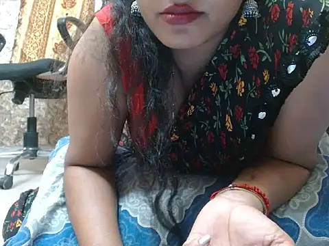 XXX chat uživo modela jannatmini