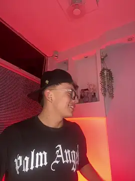 Dark_Nico Show Webcam