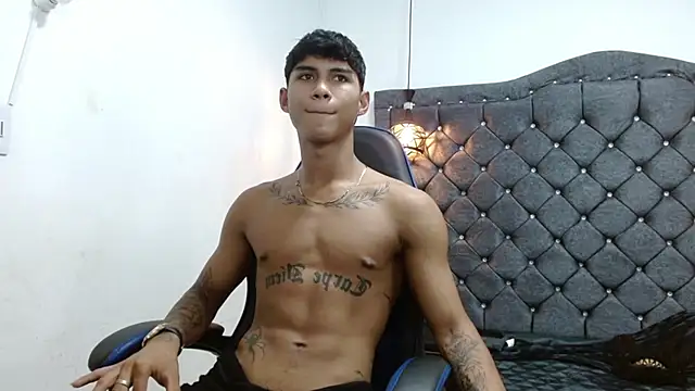 luka_big18 Adlı Modelin Web Kamerası Şovu