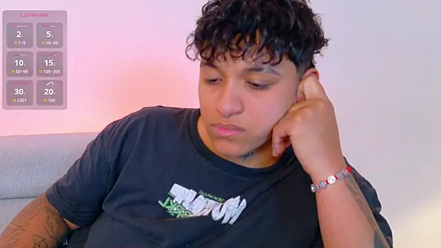 DominickJoness – Live XXX-chat