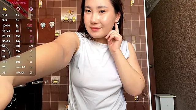 RosalbaLatshaw's Live XXX Chat