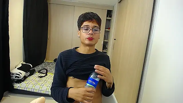 Pertunjukan Kamera Web ronald_maximo19