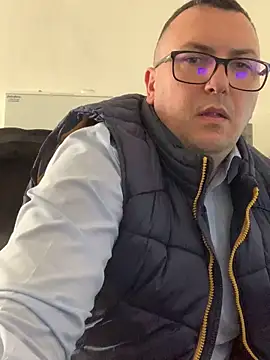 Mike8523 网络视讯表演