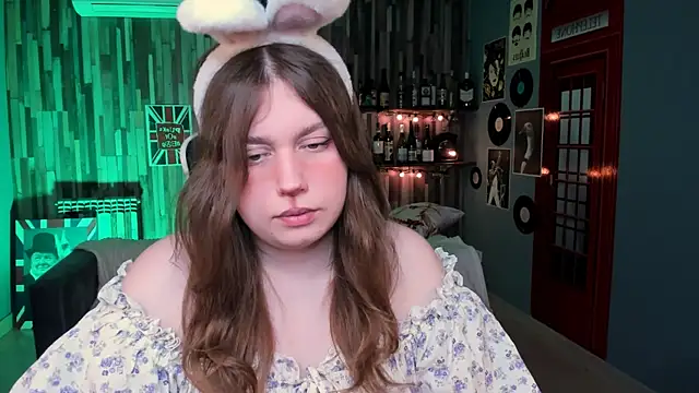 FioraMarmoris' Live XXX Chat