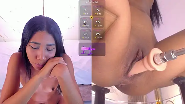 CandyRouse__'s Live XXX Chat