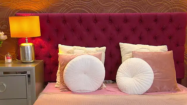 IrisMonn Live XXX-chat