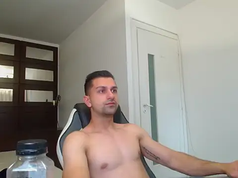 BryceReign ওয়েবক্যাম শো