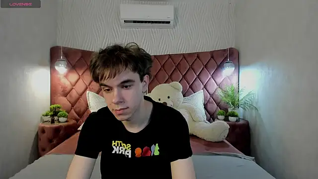 Pokazy przed kamerką – DaveBevy