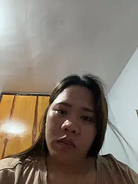 دردشة _UrSingleMamiBella_ الجنسية المباشرة