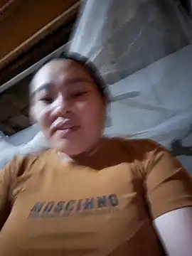 Nin-anna 现场XXX聊天