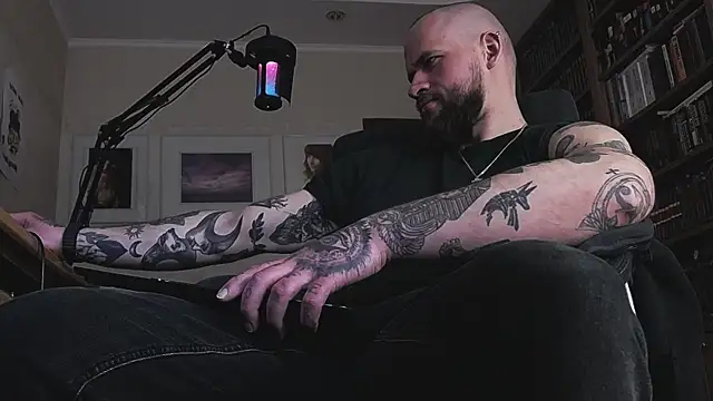 FindomJason élő XXX-chatje