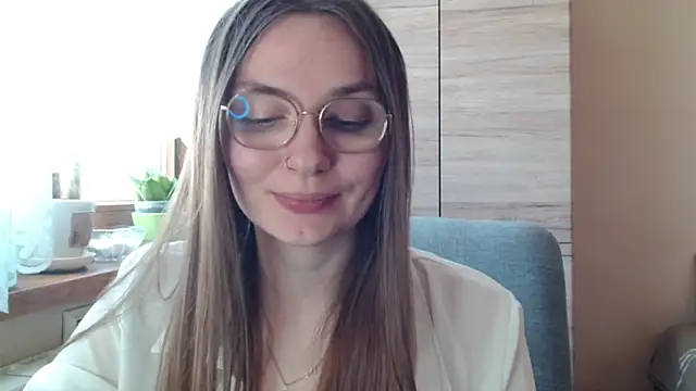 LooveELLYx: онлайн-секс-чат