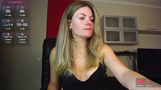 ladysabotage Chat XXX live