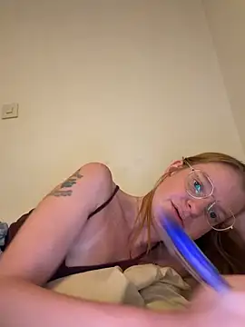 jannis1992 Adlı Modelin Canlı XXX Sohbeti