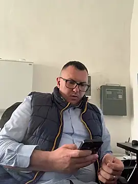 Mike8523 Show Webcam