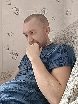 XXX chat uživo modela _uncle_Mitya-43_