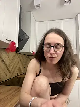 MartiniiSelennaのライブXXXチャット