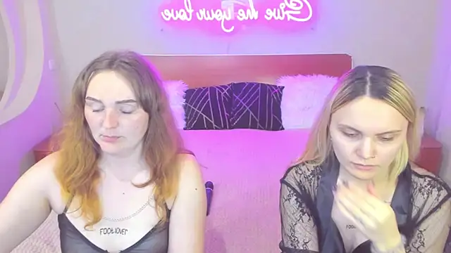 Chat XXX en directo de MagicEyess