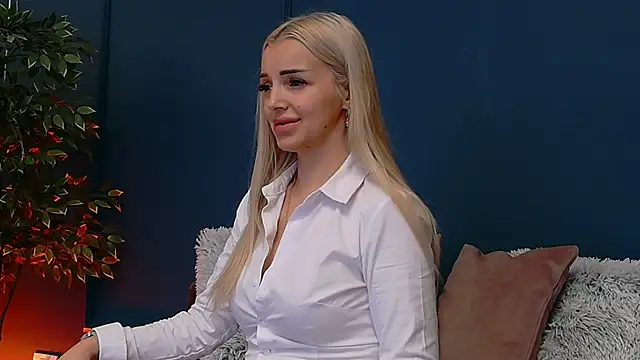 DeeaVIP লাইভ XXX চ্যাট