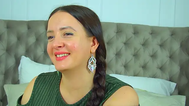 Živý XXX chat ElinaBellucci