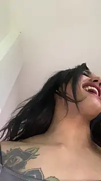 NikitaDragunXXX 网络视讯表演