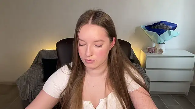 دردشة EvaMaddison الجنسية المباشرة