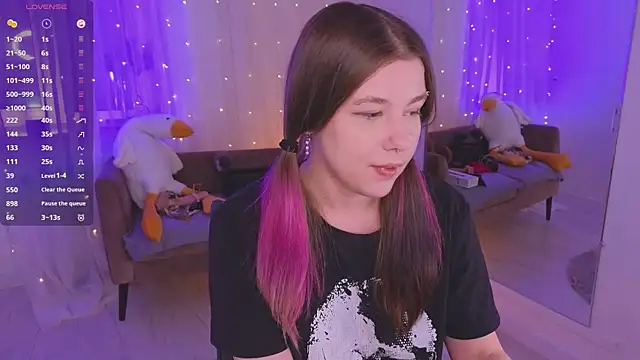 Chat +18 de Mira_Falls ao vivo