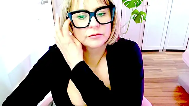 teaseDiana 现场XXX聊天