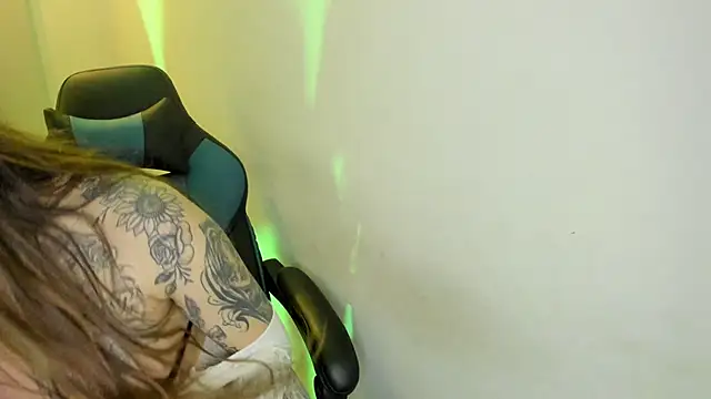 Scarbadgirl_'s Webcam Show