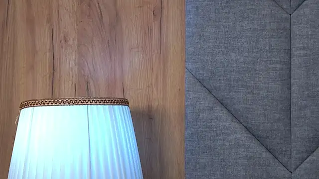 Chat +18 de Kimberlymav ao vivo