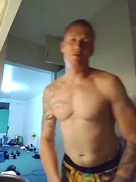 Show modela SmashNTrash91 na web-kameri